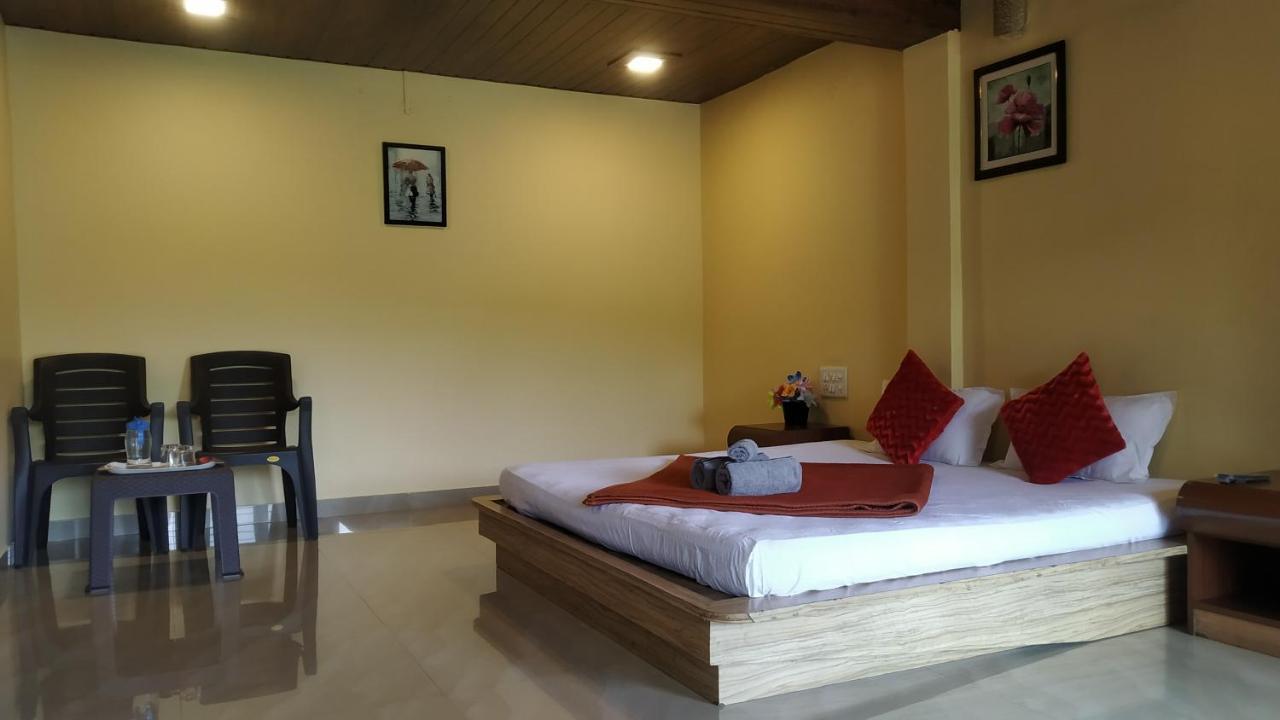 Bluebell Residency Hotel Mahābaleshwar Екстериор снимка